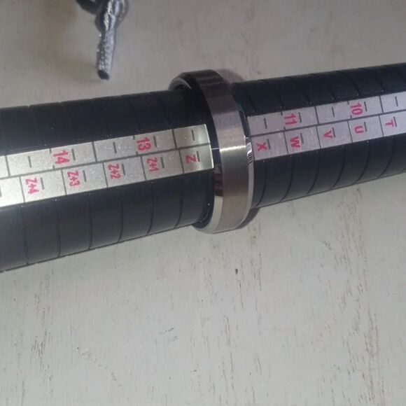 Tungsten ring size 12‎ - Picture 1 of 4